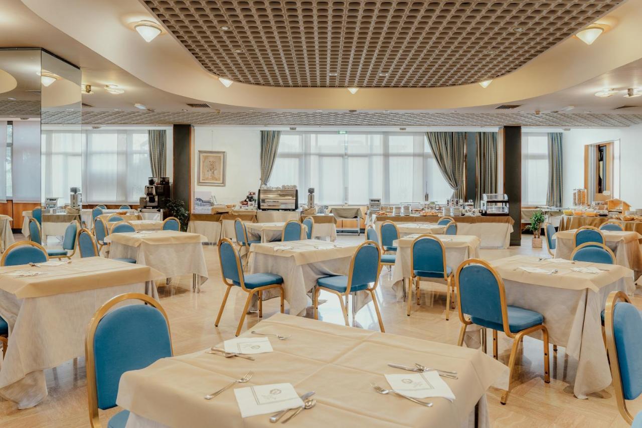 Hotel Minerva Ареццо Екстер'єр фото