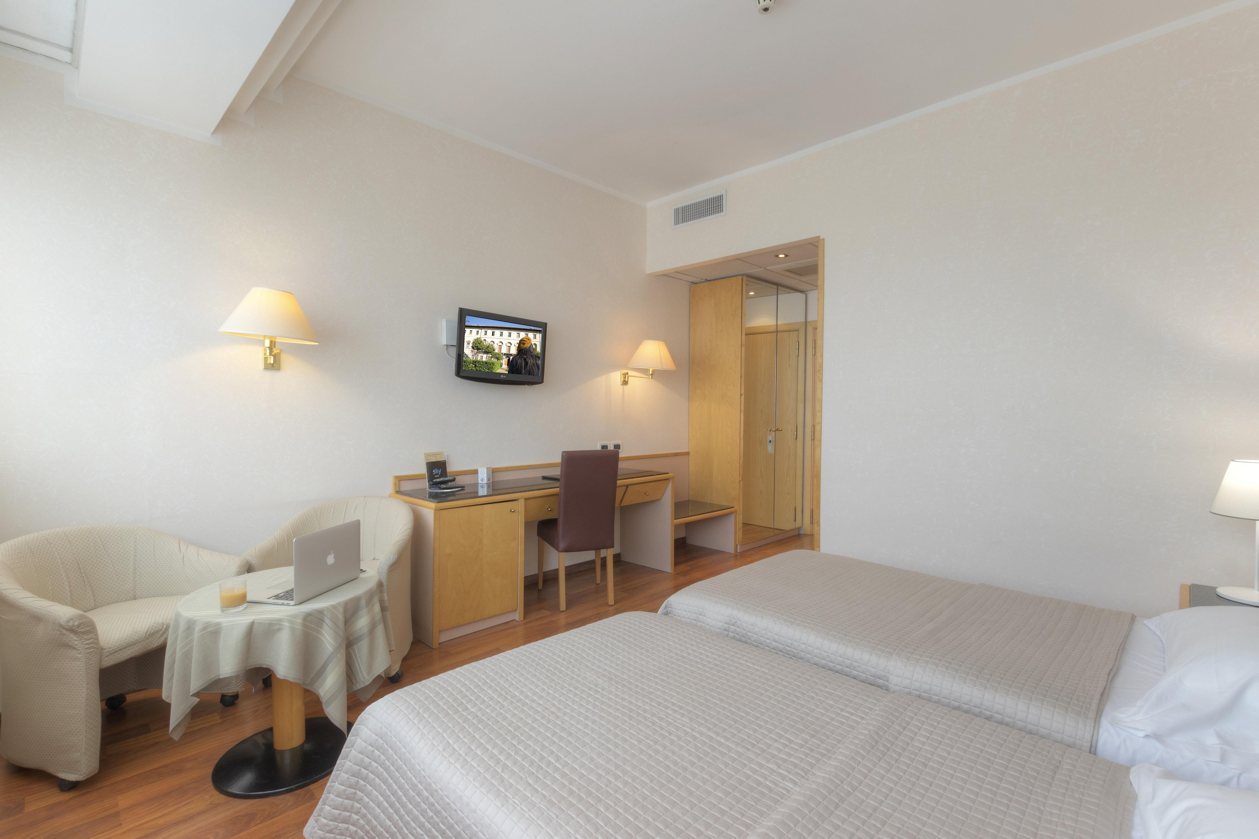 Hotel Minerva Ареццо Екстер'єр фото