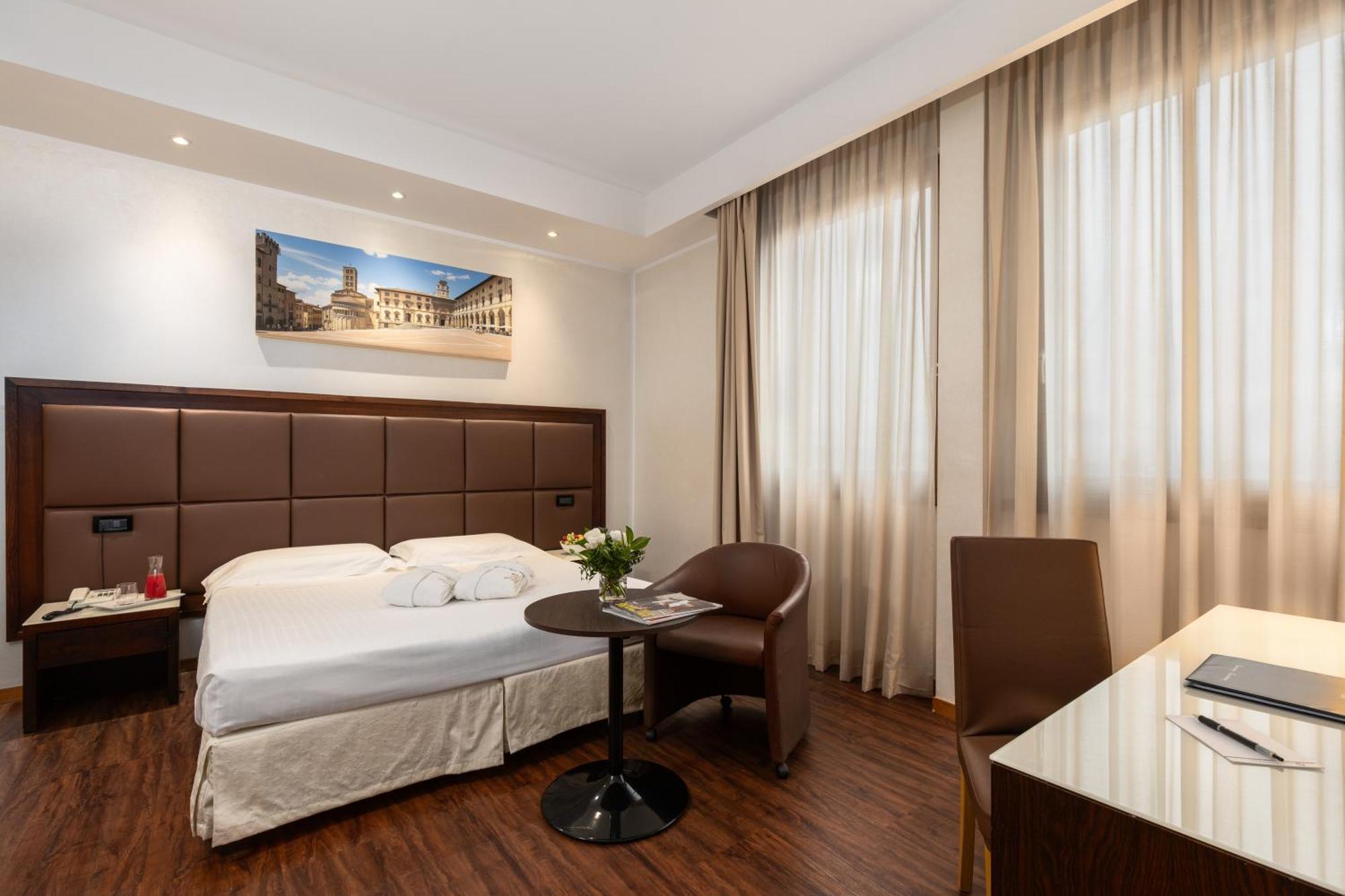 Hotel Minerva Ареццо Екстер'єр фото