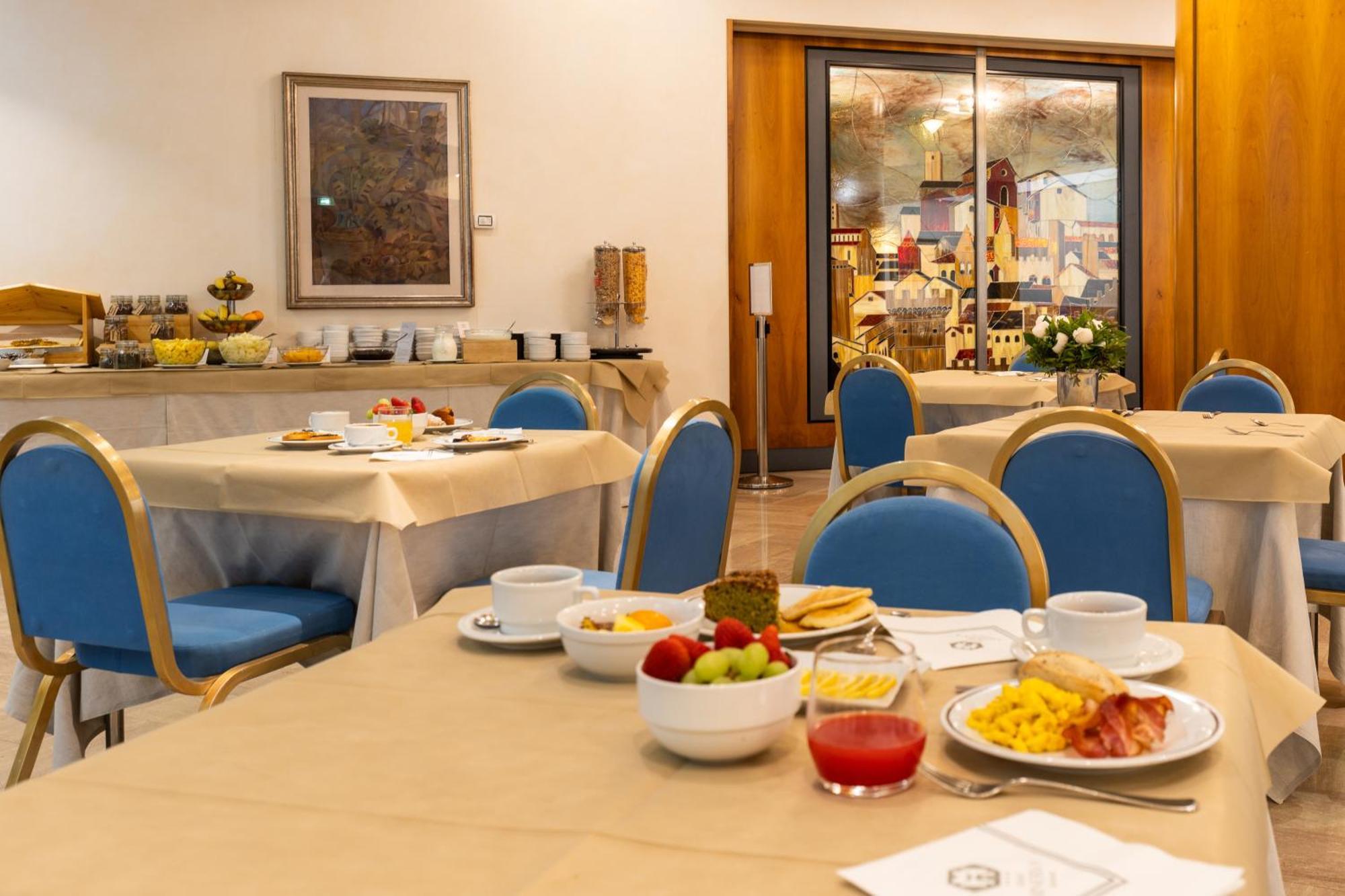Hotel Minerva Ареццо Екстер'єр фото