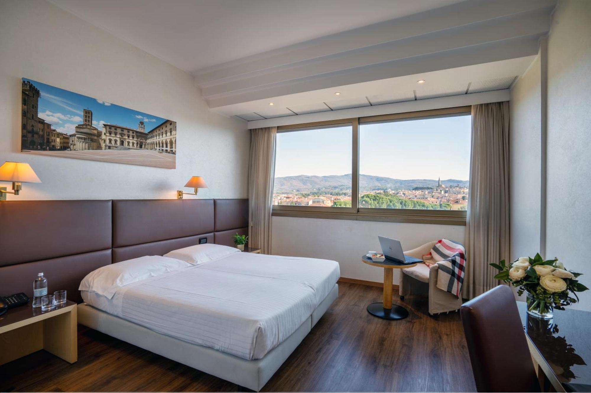 Hotel Minerva Ареццо Екстер'єр фото